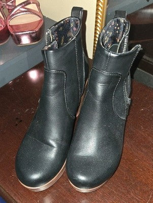 boc Black Ankle Boot with Brown Block Heel