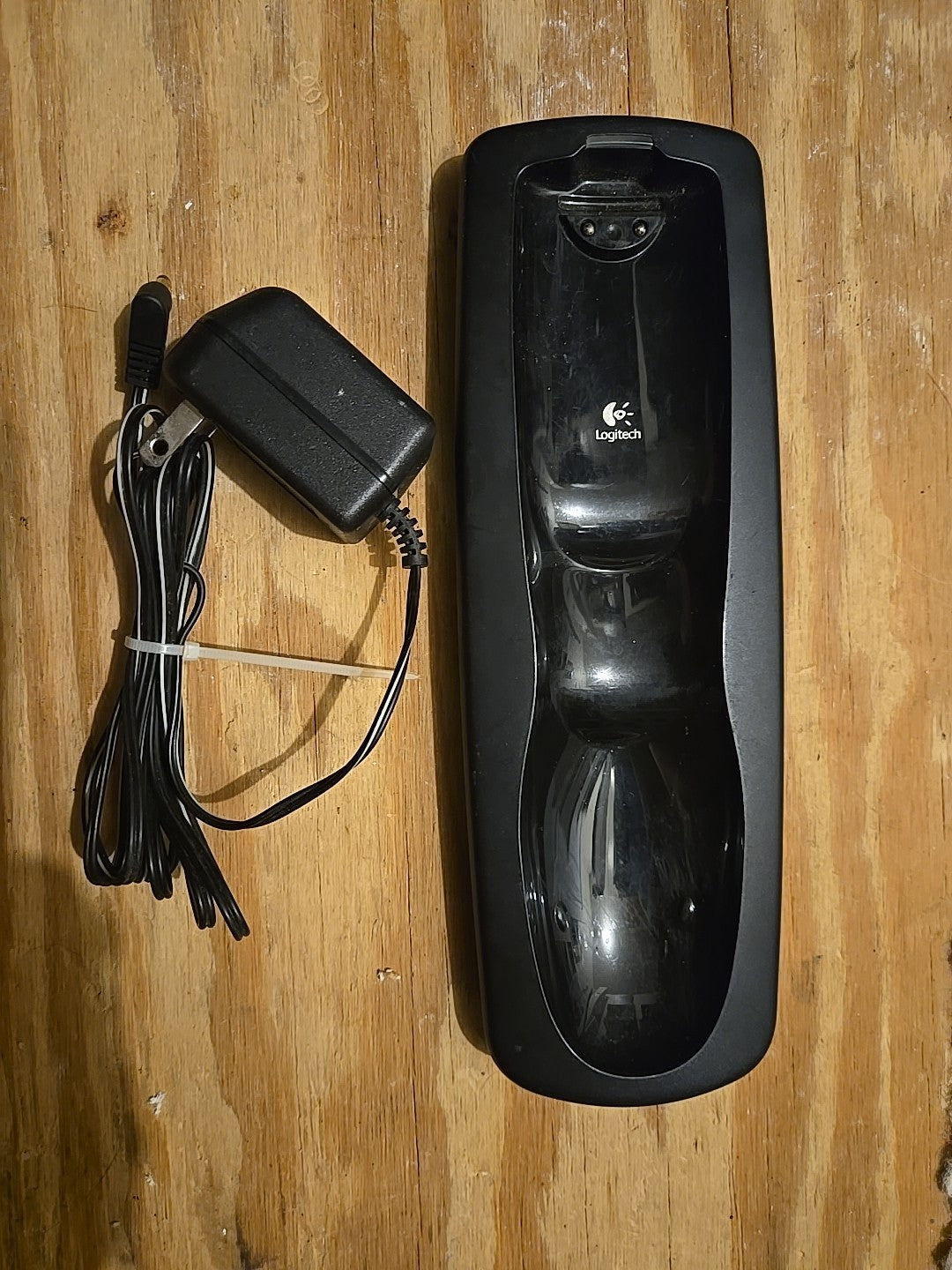 Logitech Harmony One Universal Remote Charging Base L-LW20 w/ AC - Free Shipping