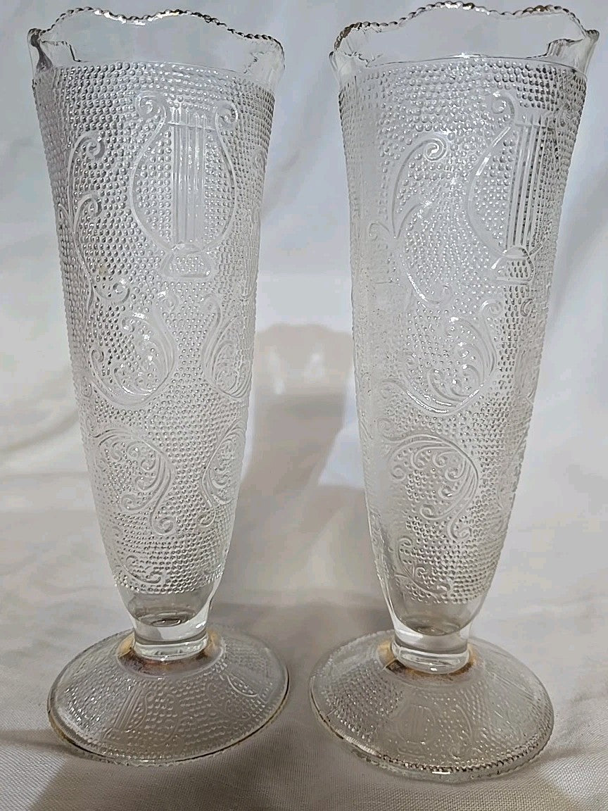 Set Of 2 VTG Jeannette Clear Harp & Scroll Glass Bud Vases W/22K Gold Trim