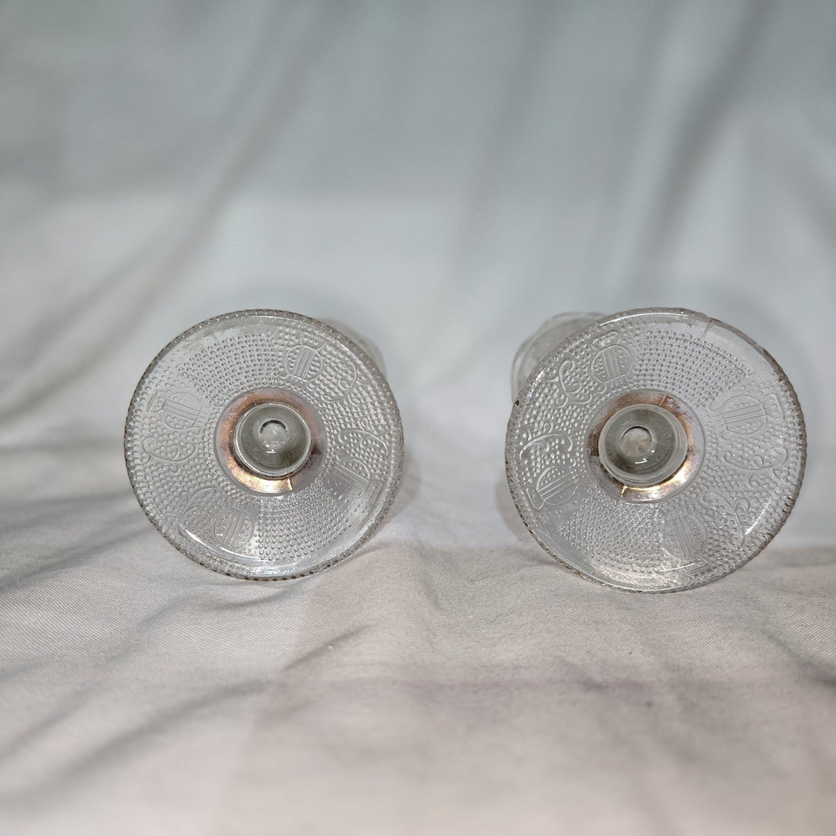 Set Of 2 VTG Jeannette Clear Harp & Scroll Glass Bud Vases W/22K Gold Trim