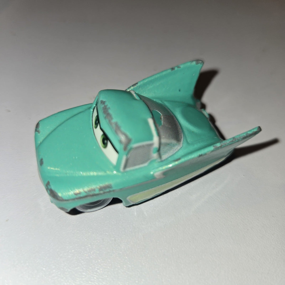 Disney Pixar Cars Flo Mini Racers Teal Diecast Radiator Springs Mattel