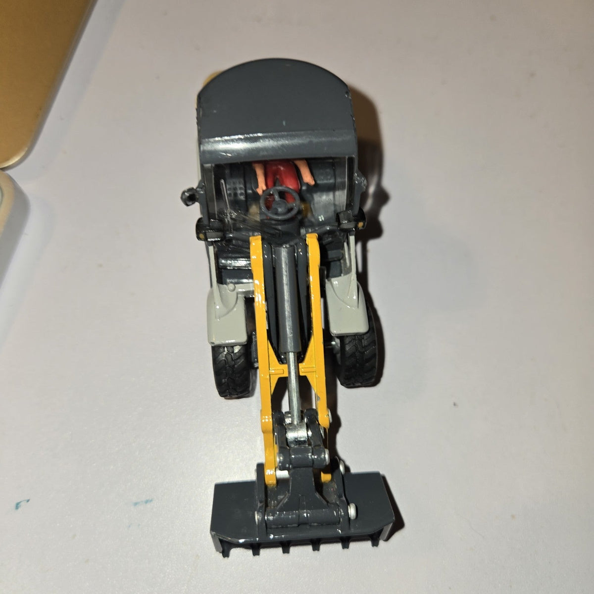 KDW 480 Mini-Wheel Loader - Kramer w/Operator 1/50 Die-cast LN