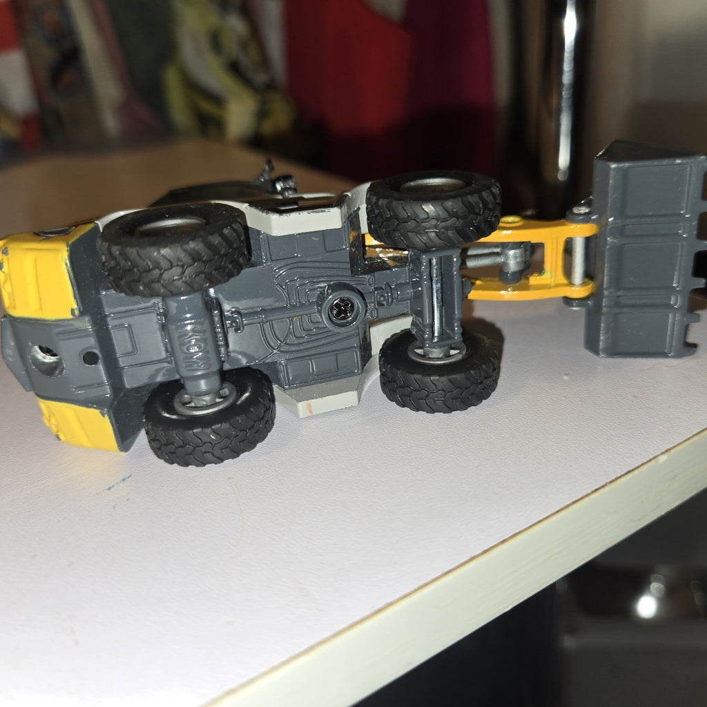 KDW 480 Mini-Wheel Loader - Kramer w/Operator 1/50 Die-cast LN