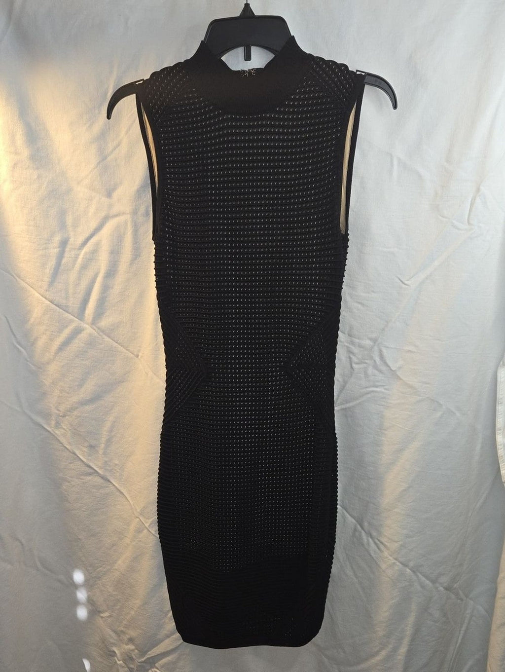 bebe Black Sleeveless Textured Sheath Dress