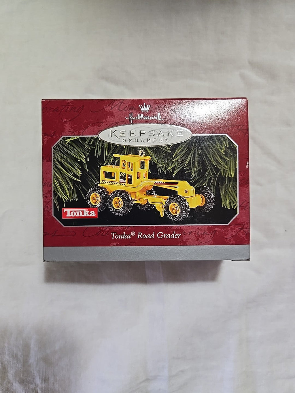 HALLMARK KEEPSAKE ORNAMENT DIE-CAST METAL TONKA ROAD GRADER PIVOTS VINTAGE 1997