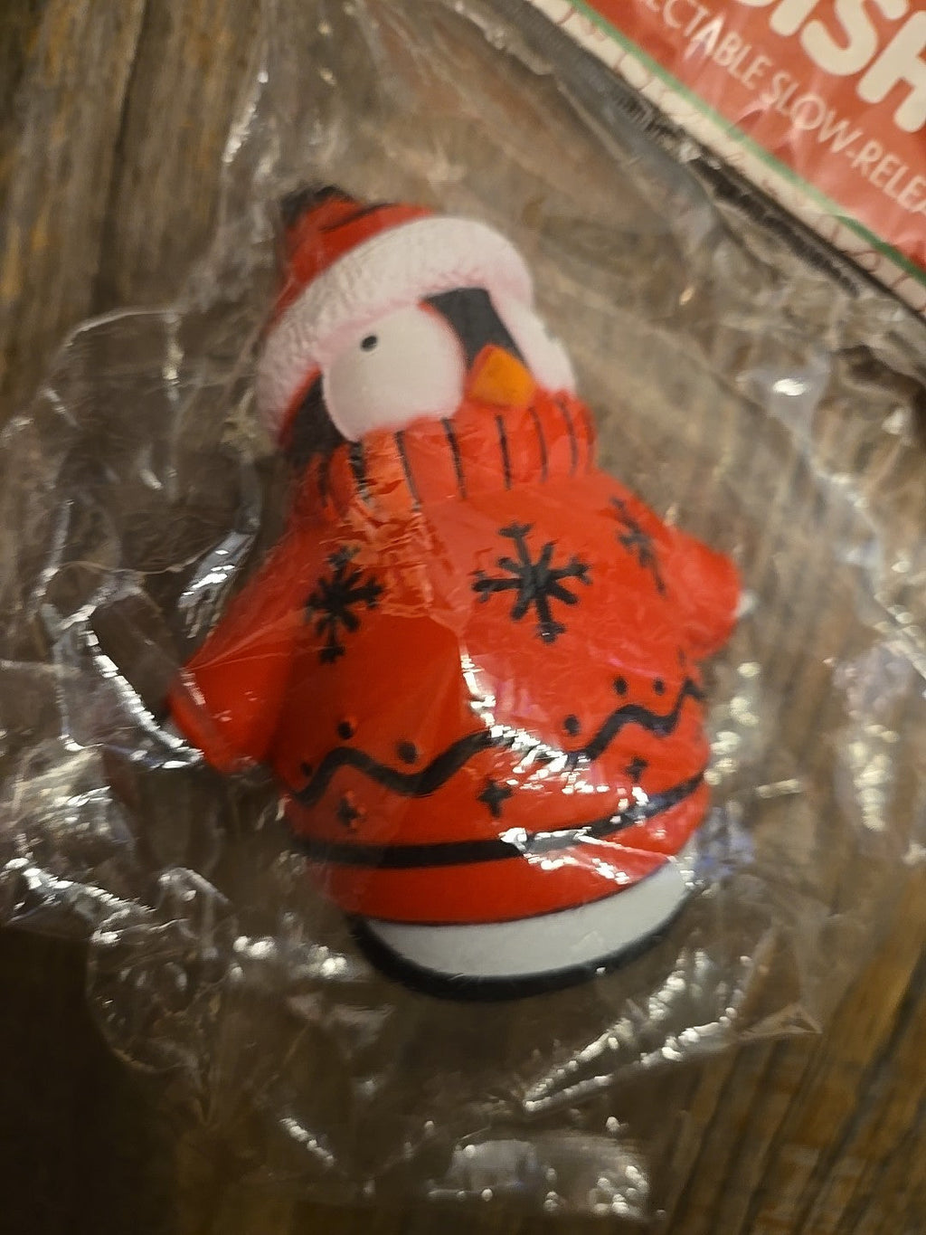 SQUISH-MEES Christmas Red Penguin Toy Holiday Collectable Slow Release Soft Foam