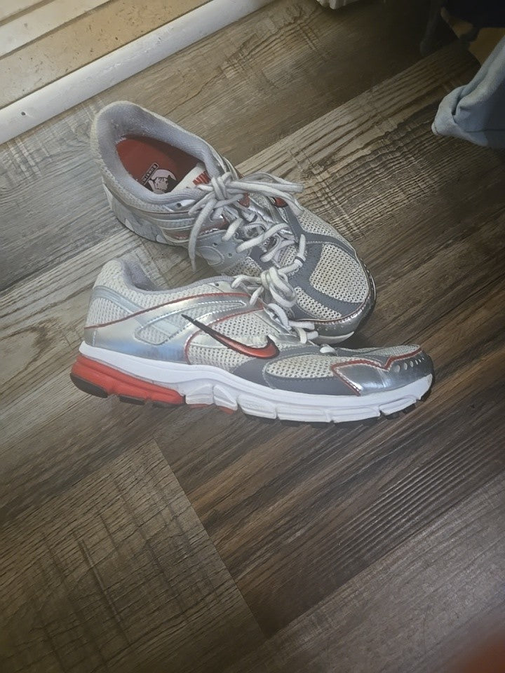 Nike Womens Zoom Structure 13 375380-161 Silver Running Shoes Sneakers Size 9