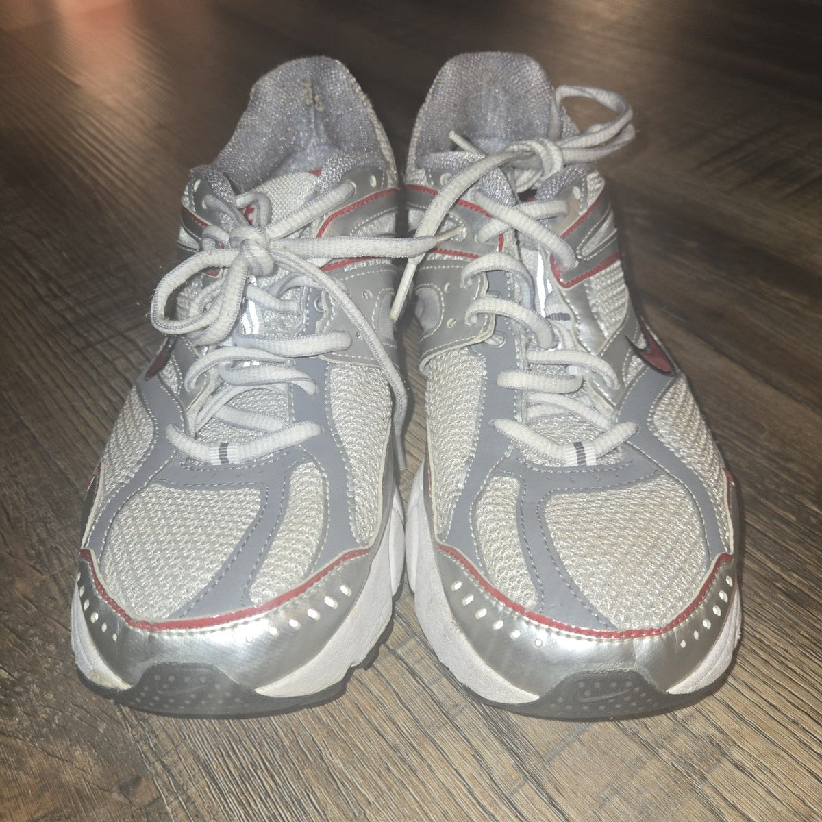 Nike Womens Zoom Structure 13 375380-161 Silver Running Shoes Sneakers Size 9