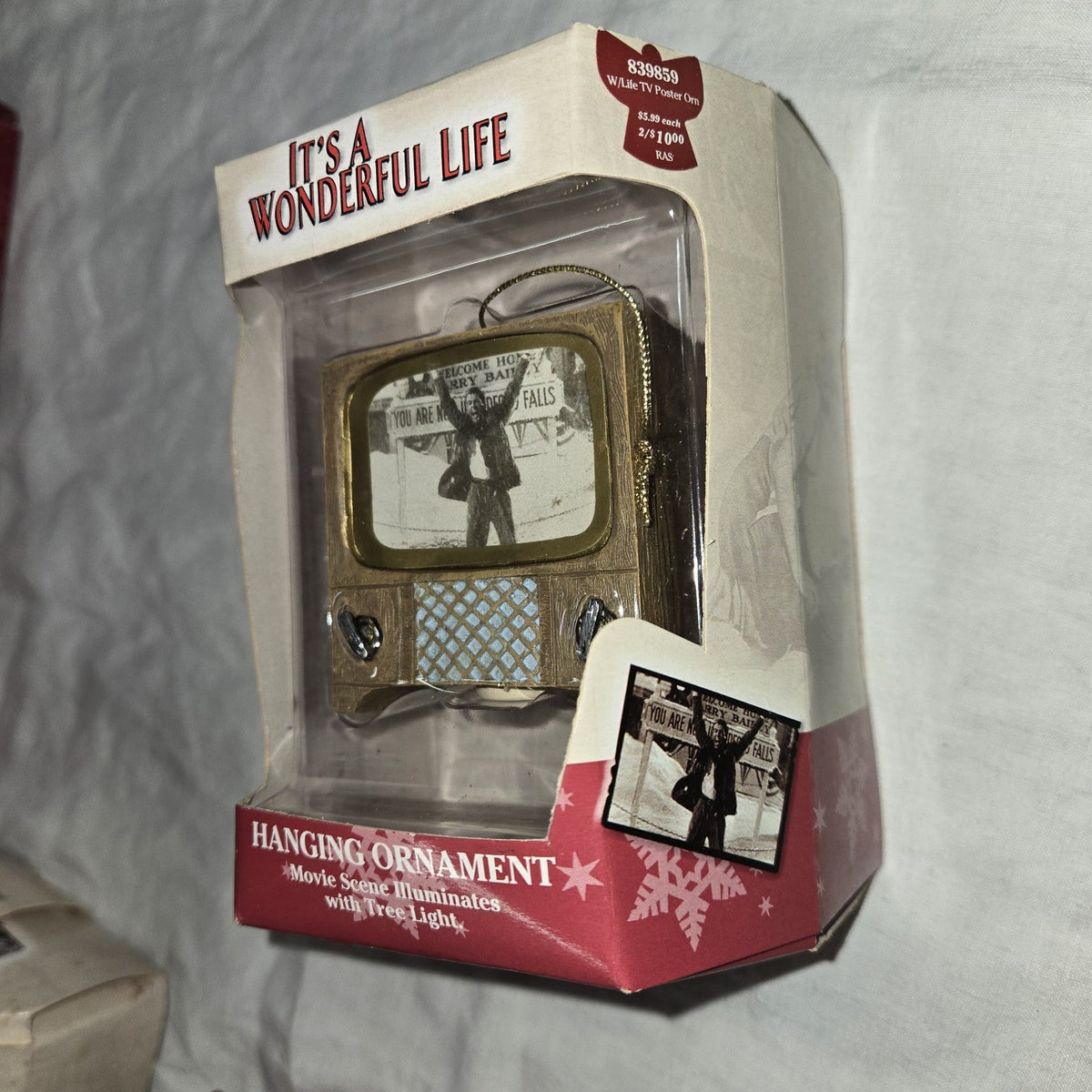 It's A Wonderful Life Vintage Tv Movie Scene Hanging Ornament 2003 Enesco