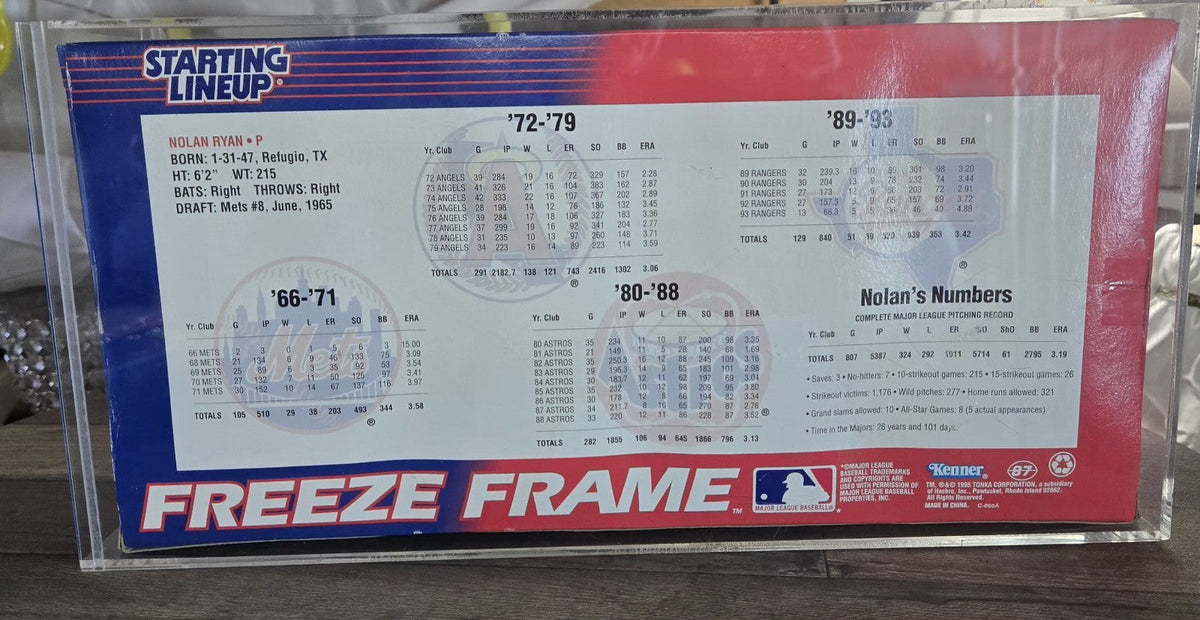 Starting LineUp  Special Edition Freeze Frame Nolan Ryan SLU 4 N 1 Plastic Case