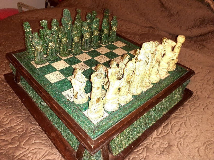 Vintage Antique Maya vs. Spanish Conquistadors Chess Set
