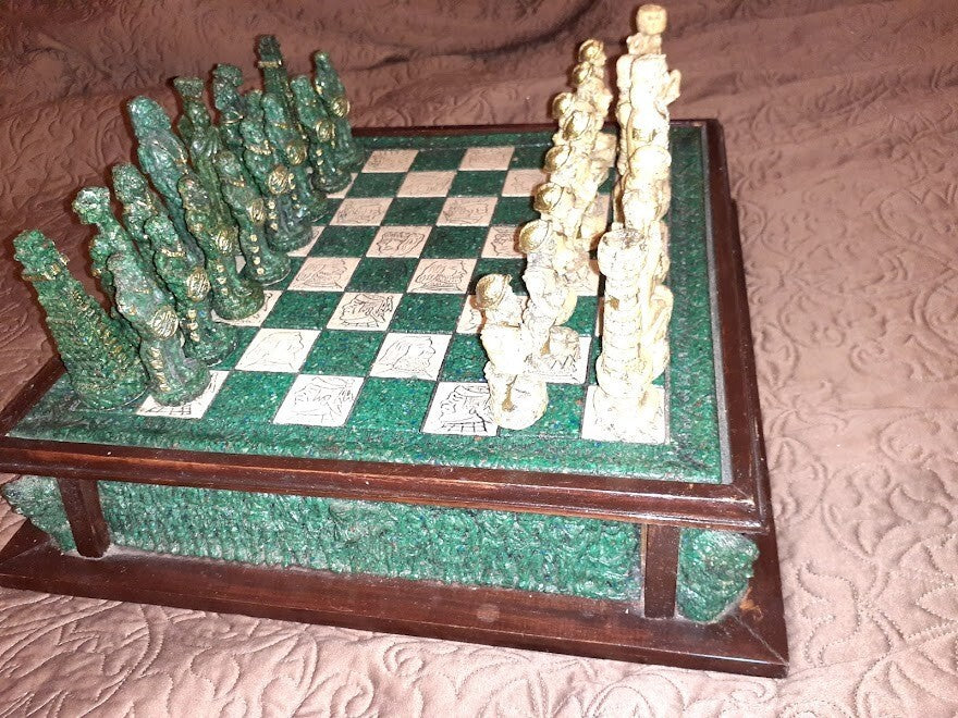 Vintage Antique Maya vs. Spanish Conquistadors Chess Set