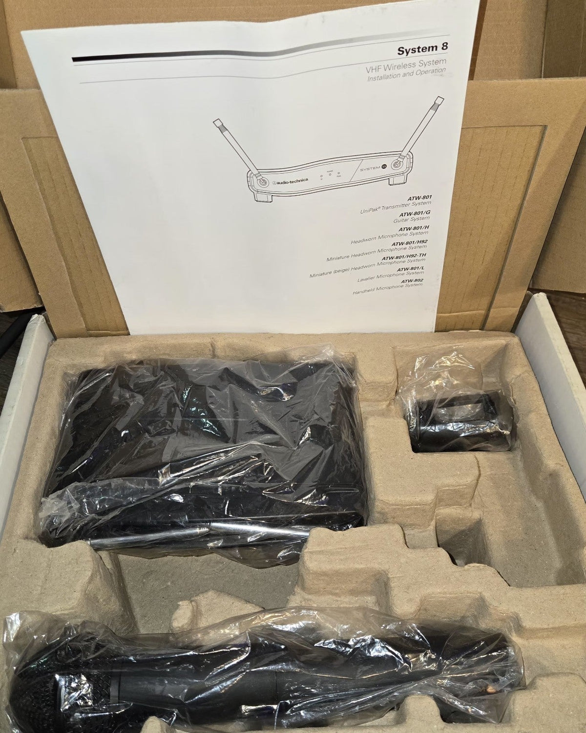 AUDIO-TECHNICA SYSTEM 8 2 PIECE WIRELESS VHF SYSTEM
