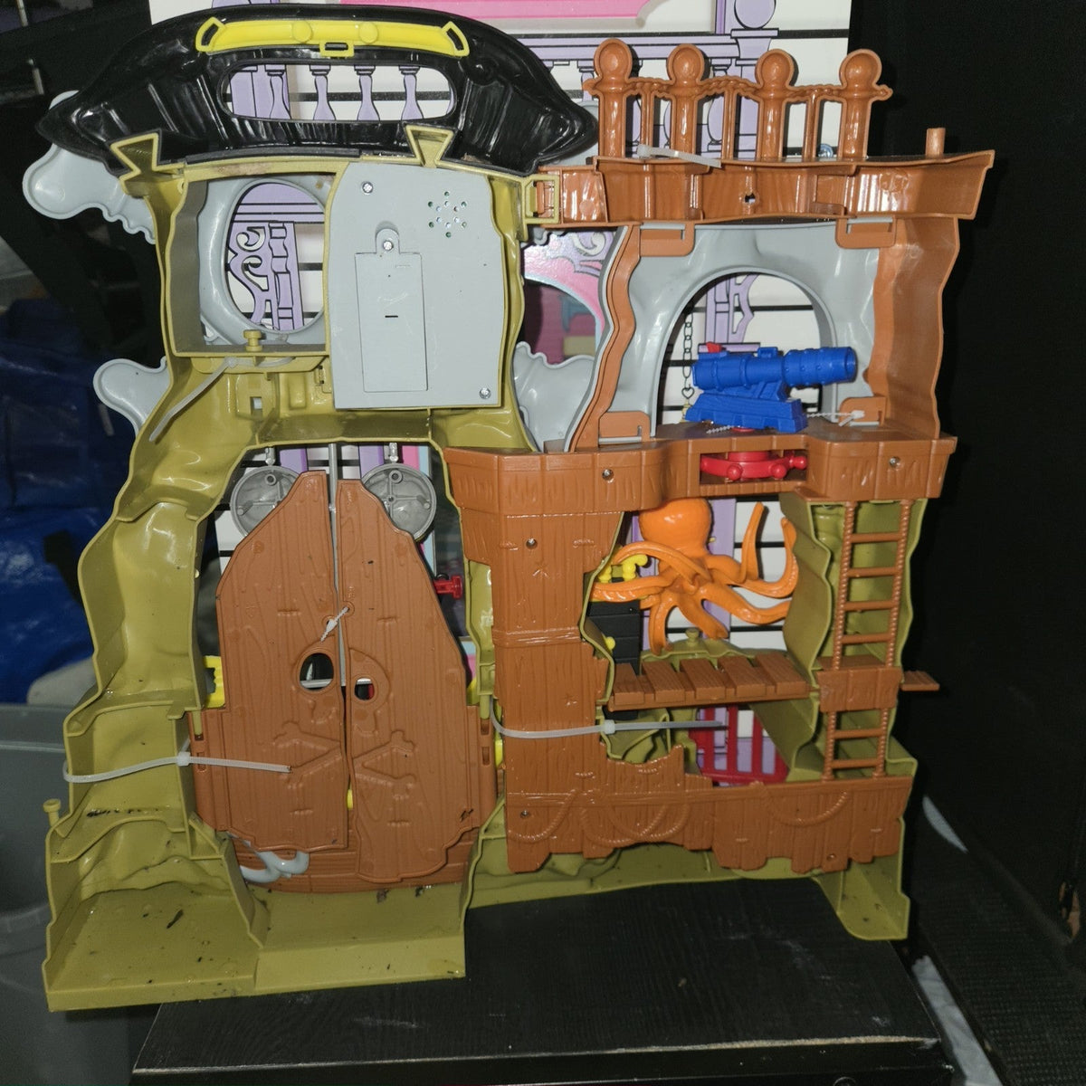 kid connection Pirate Island Play Set