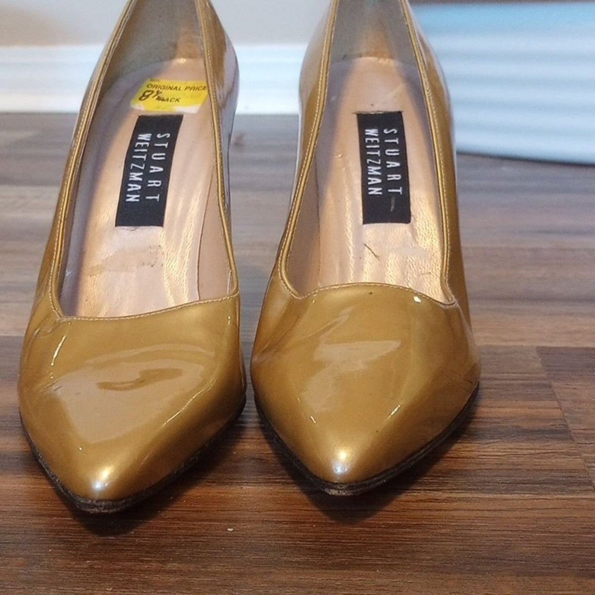 Gold Stuwart Weitzman heals