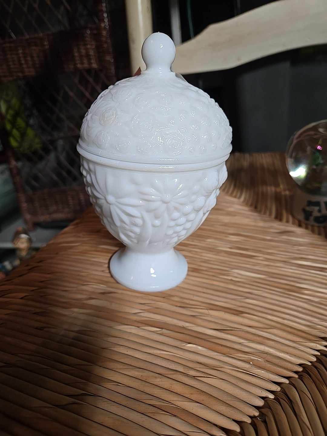 Milk Glass Egg Shape Candy Sugar Compote Dish w/ Lid by Avon Flower Pattern