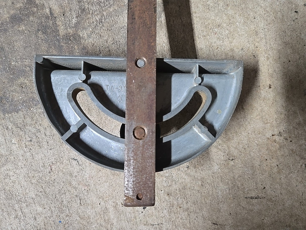Miter Gauge from 12" Table Saw