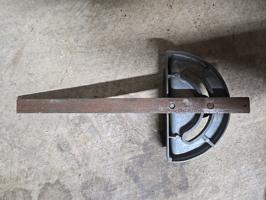 Miter Gauge from 12" Table Saw