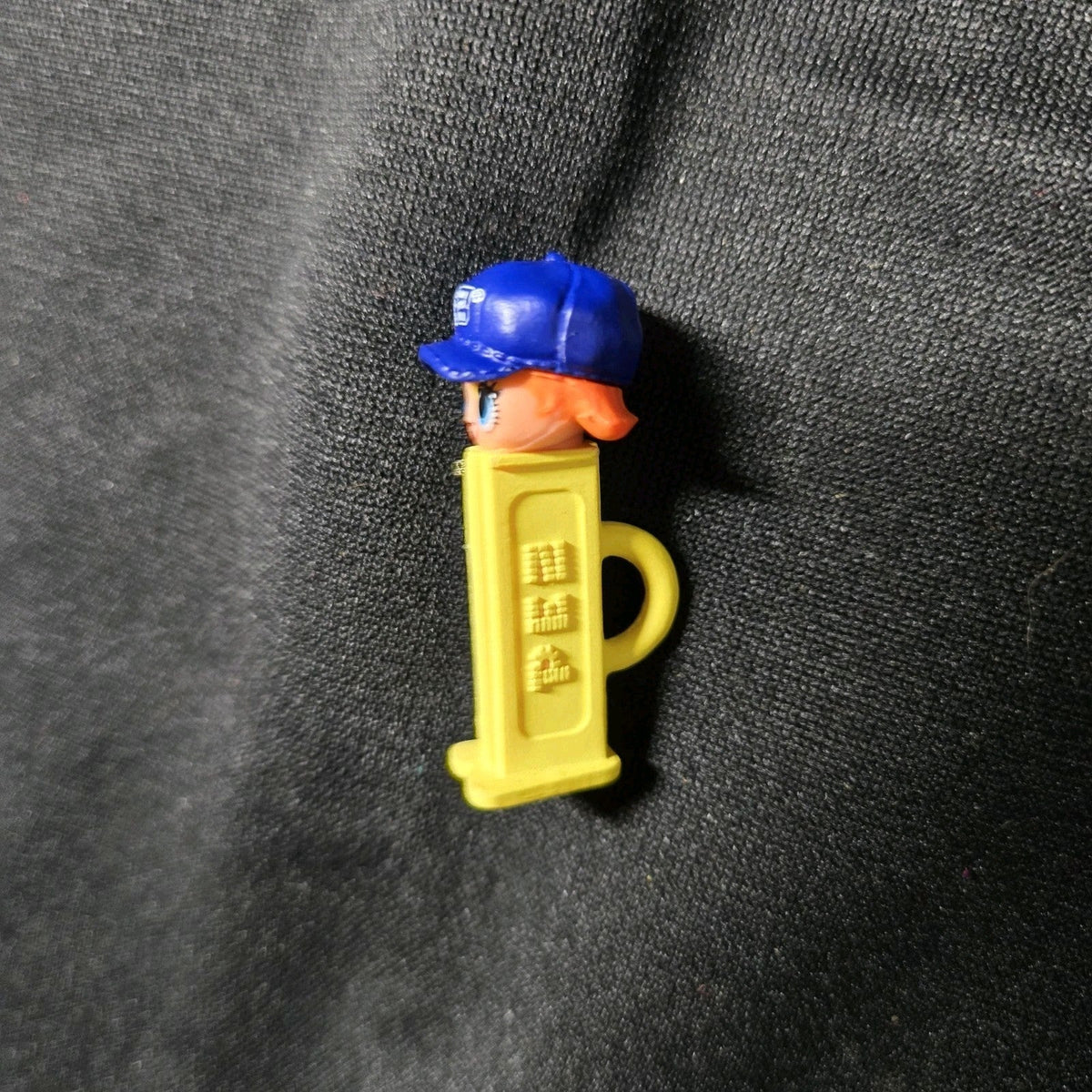 LOL Surprise Mini Sweets Mini PEZ Collectible