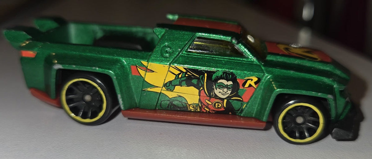 HOT WHEELS SOILD MUSCLE DTX17 ROBIN