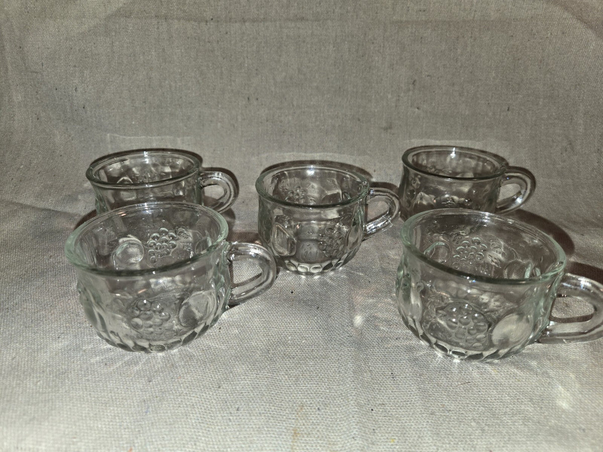 Set Of 5 Punch Cups 7 oz.  tea cup cocktail glasses clear fruit design vintage