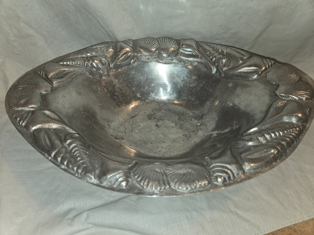 Large Metal Sea Shell Beach Ocean Serving Bowl 14"x10"