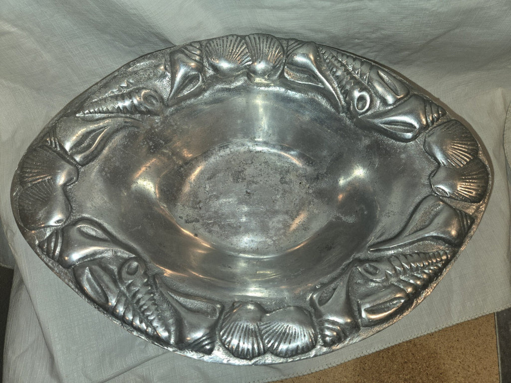 Large Metal Sea Shell Beach Ocean Serving Bowl 14"x10"