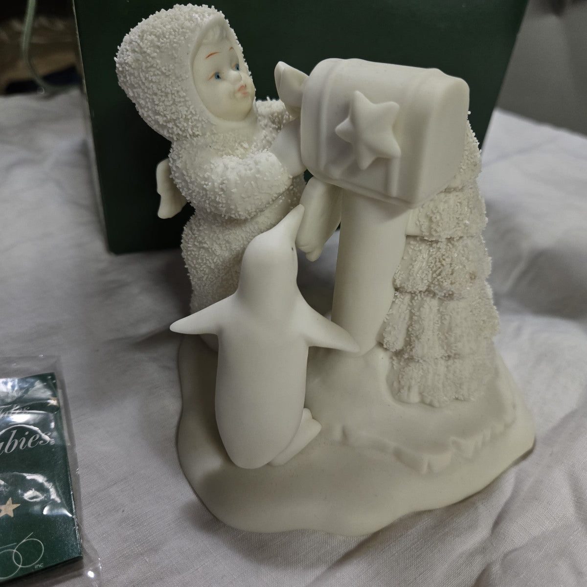 Snowbabies dept 56  " You didn't forget me" retired vintage figurine