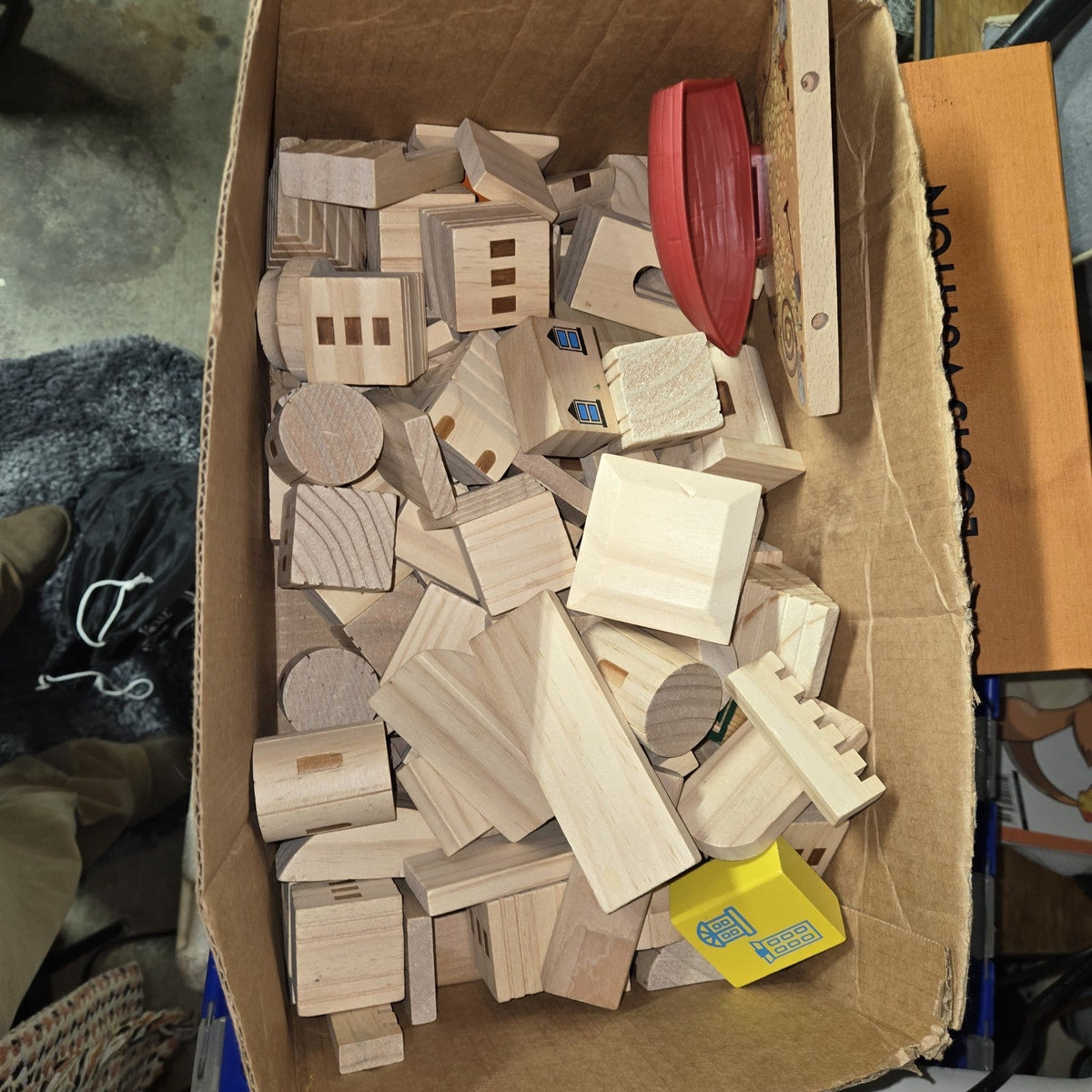 FAO Schwarz  Wooden Castle Building Blocks Partial Set. No Box.