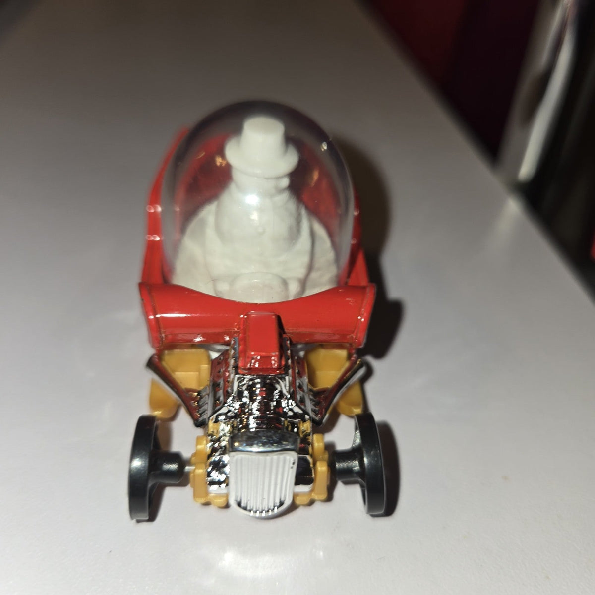 Hot Wheels “Sleighn’ Rubber” Santa Bubble Car - 2025 - New - Rare