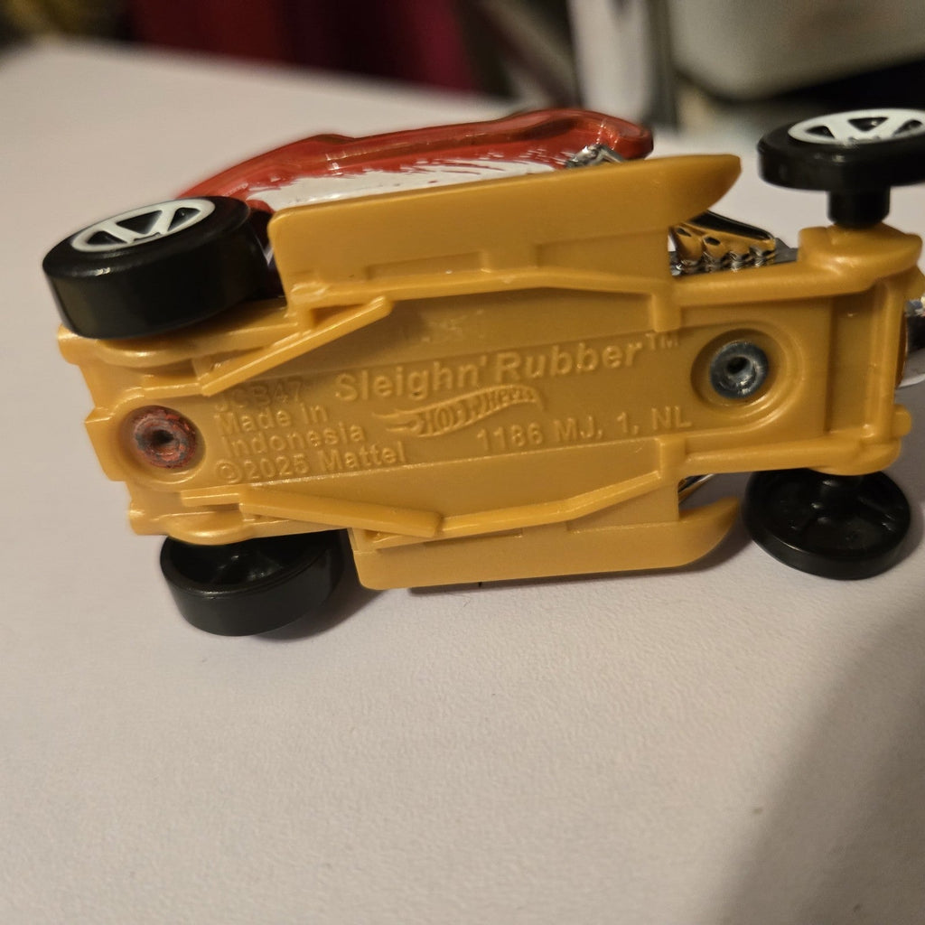 Hot Wheels “Sleighn’ Rubber” Santa Bubble Car - 2025 - New - Rare