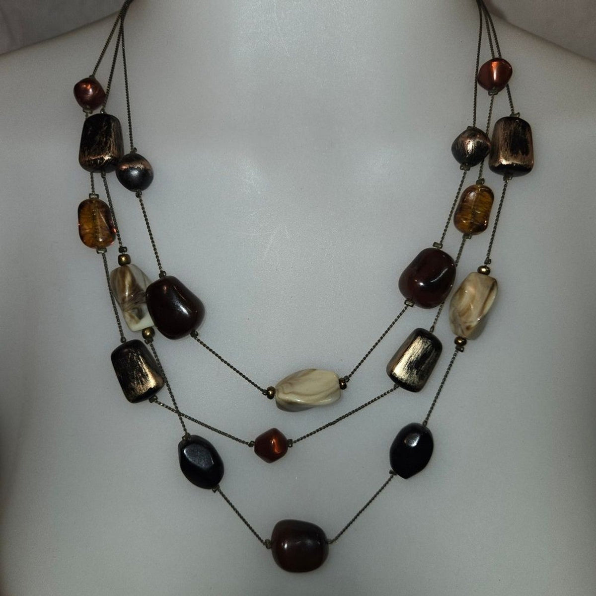 Multi- layered stone Necklace in the warm & Natural colors of Brown Rust & White