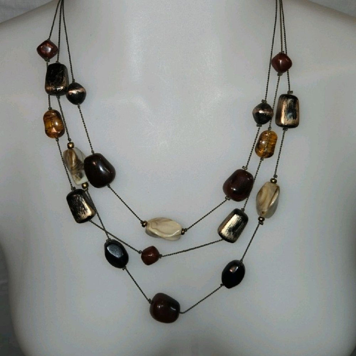Multi- layered stone Necklace in the warm & Natural colors of Brown Rust & White